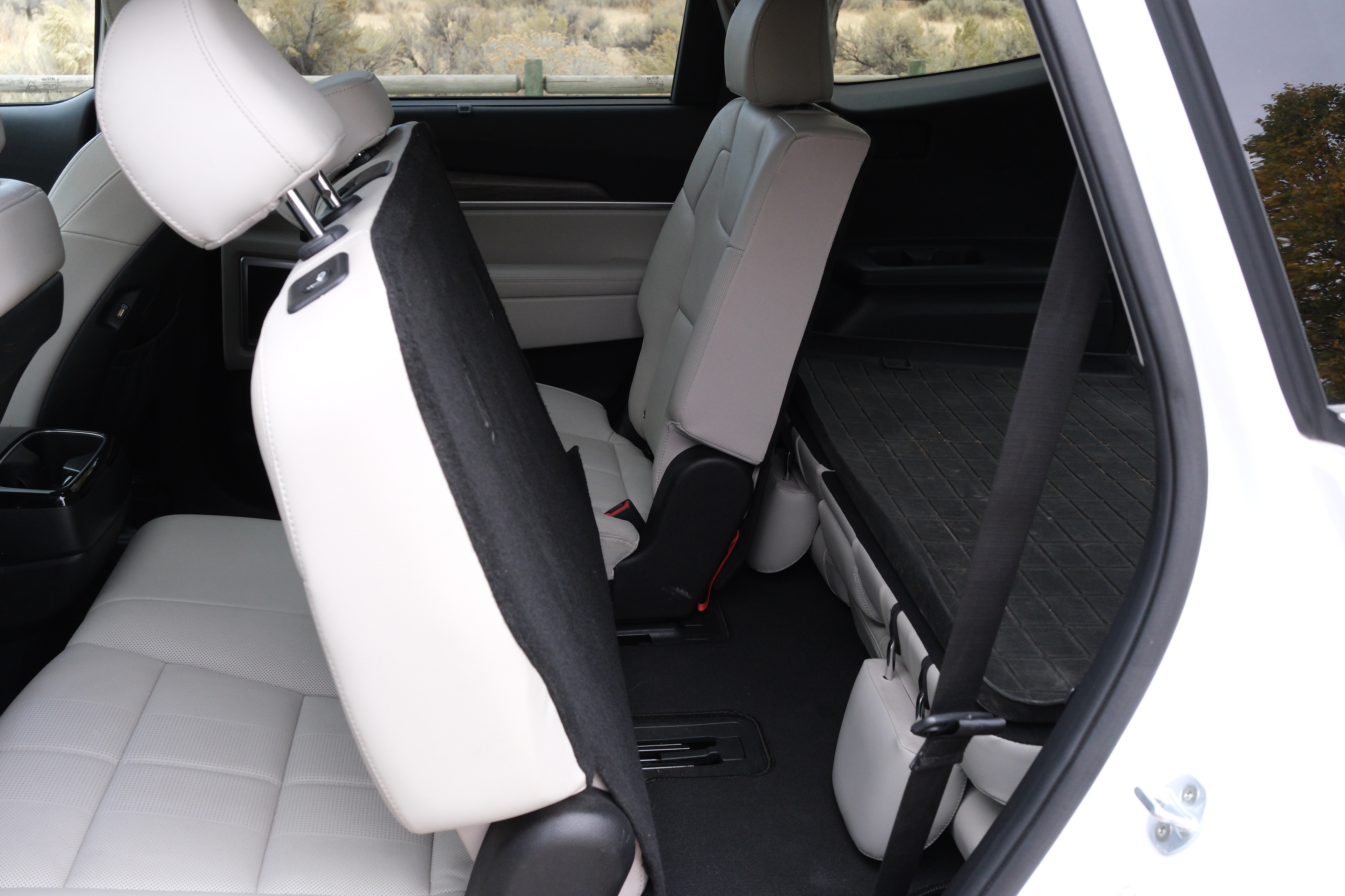 Used 2020 Kia Telluride EX FWD image 18