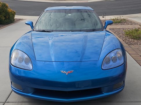 Used 2008 Chevrolet Corvette Coupe w/ Preferred Equipment Group image 6