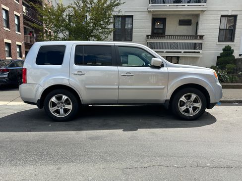 Used 2013 Honda Pilot EX image 8