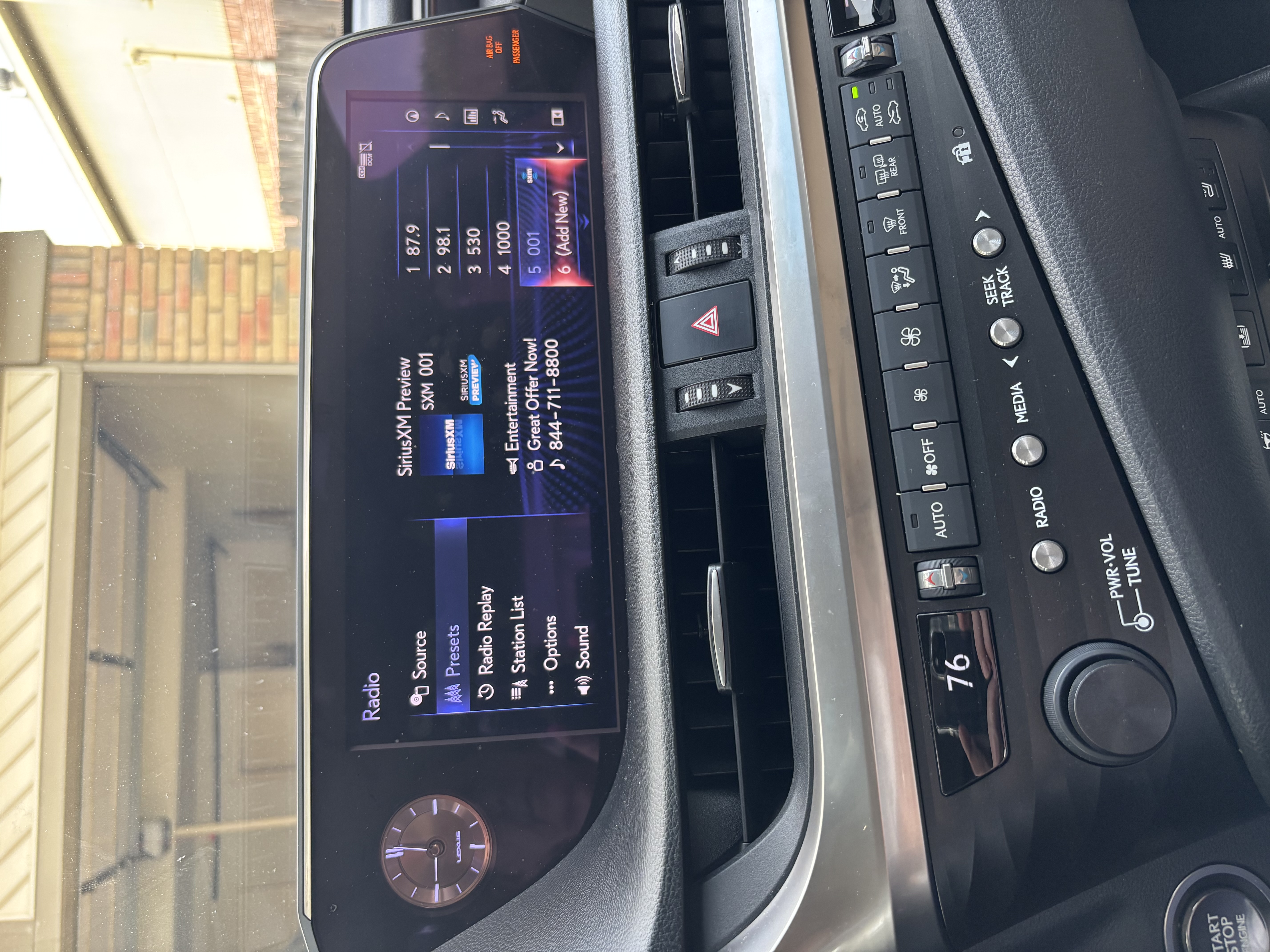 Used 2019 Lexus ES 350 Ultra Luxury w/ Accessory Package 2 FWD image 14