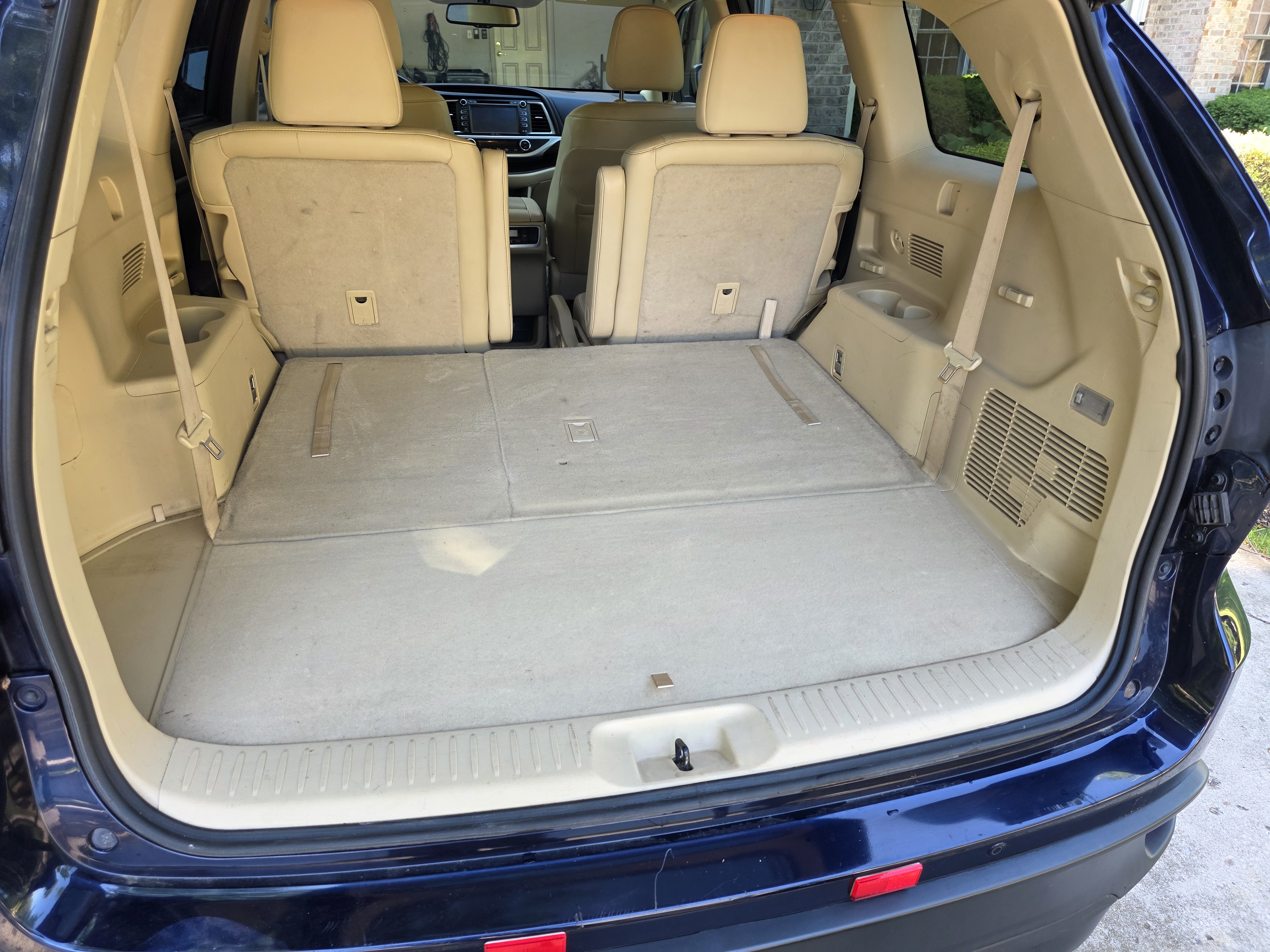 Used 2014 Toyota Highlander Limited AWD/4WD image 10