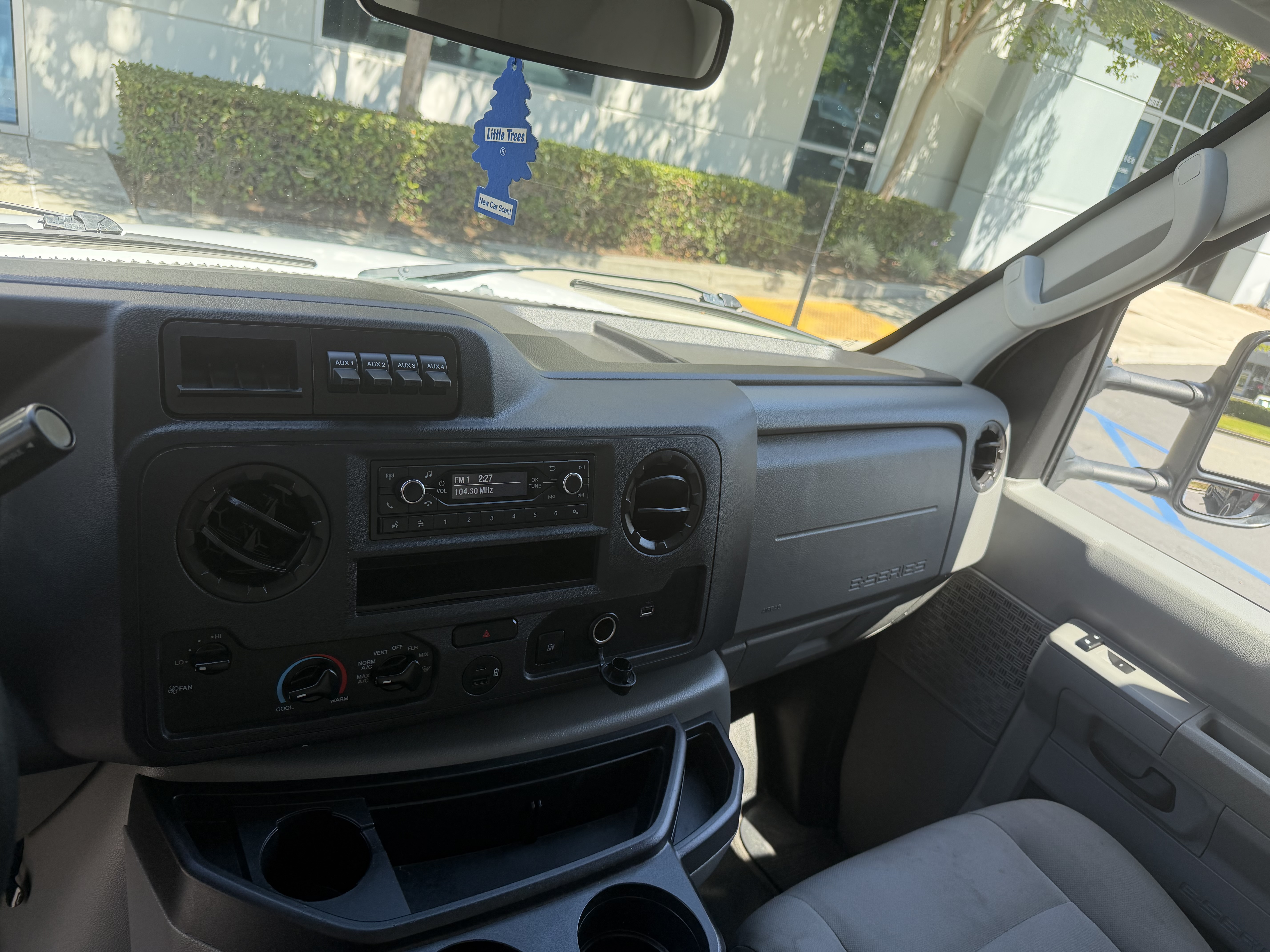Used 2023 Ford E-350 and Econoline 350 Super Duty w/ Power Windows & Locks Group RWD image 9