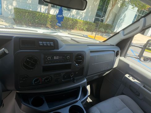 Used 2023 Ford E-350 and Econoline 350 Super Duty w/ Power Windows & Locks Group RWD image 9