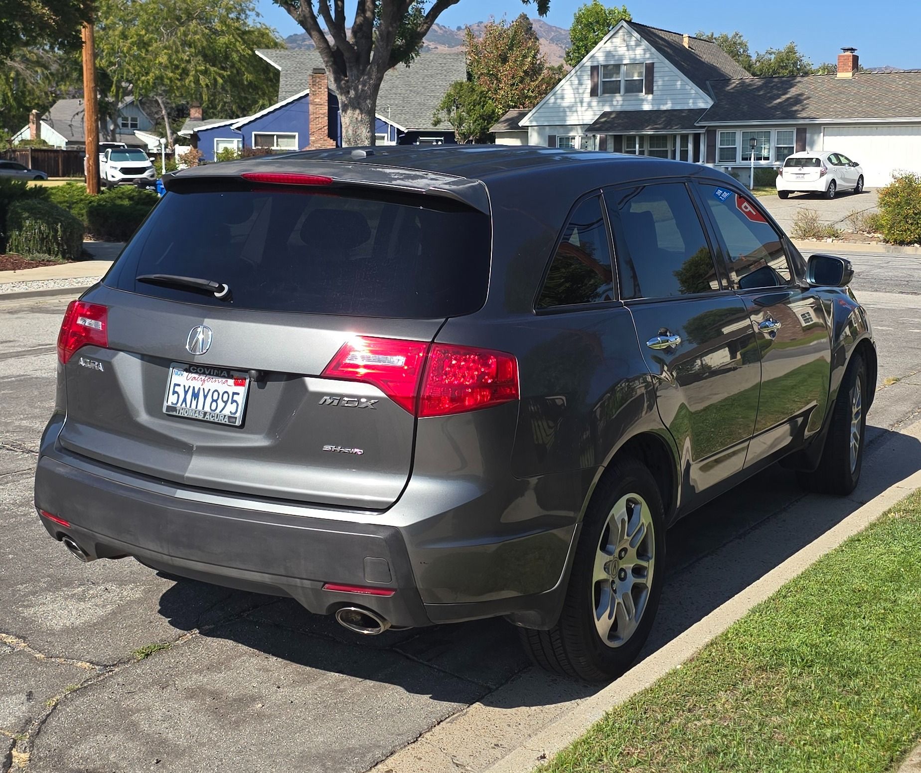 Used 2007 Acura MDX w/ Technology & Entertainment AWD/4WD image 8