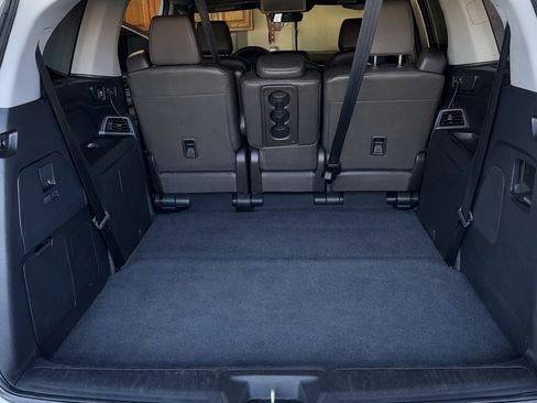 Used 2018 Honda Odyssey Elite image 5