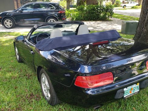 Used 1995 Porsche 968 Cabriolet image 12