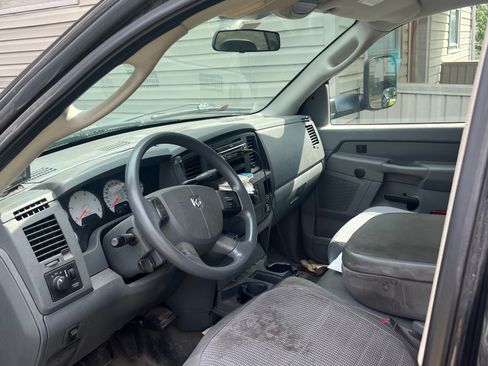 Used 2009 Dodge Ram 3500 Truck ST w/ Popular Equipment Group image 4