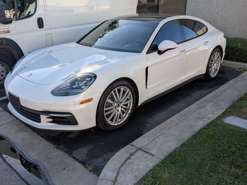 Used 2020 Porsche Panamera 4 w/ Premium Package Plus image 1