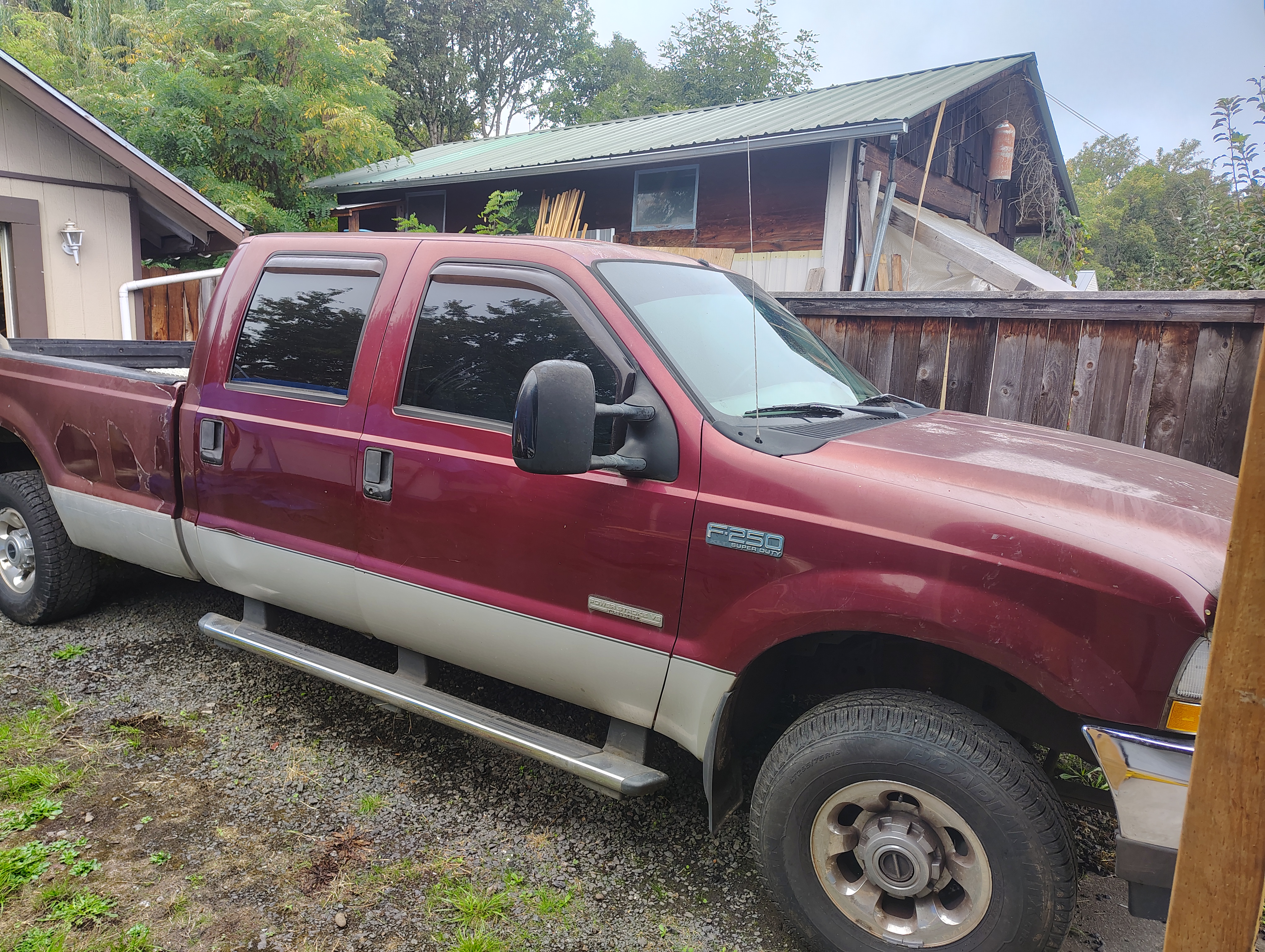 Used 2004 Ford F250 XLT AWD/4WD image 1