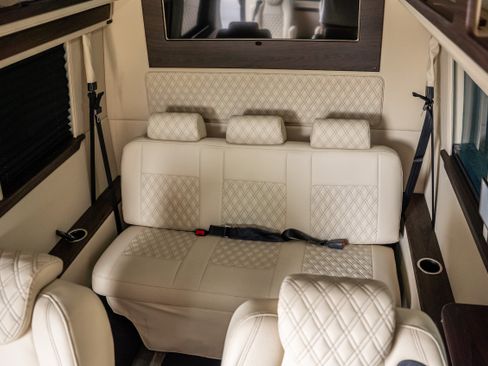 Used 2023 Mercedes-Benz Sprinter 3500 image 26