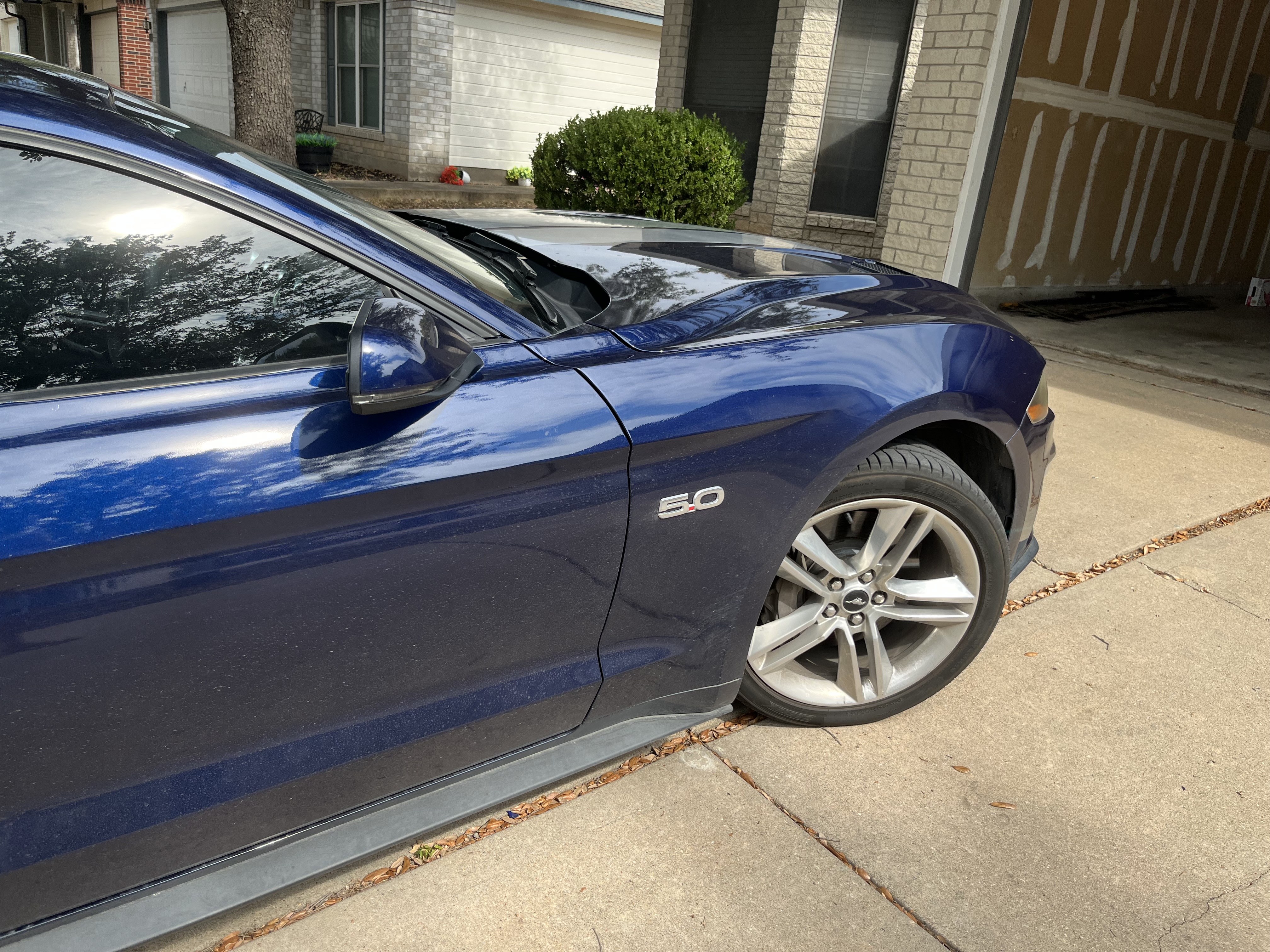 Used 2020 Ford Mustang GT Premium RWD image 4