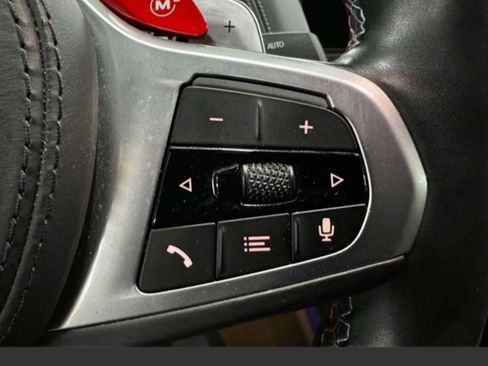 Used 2020 BMW M8 Convertible image 15