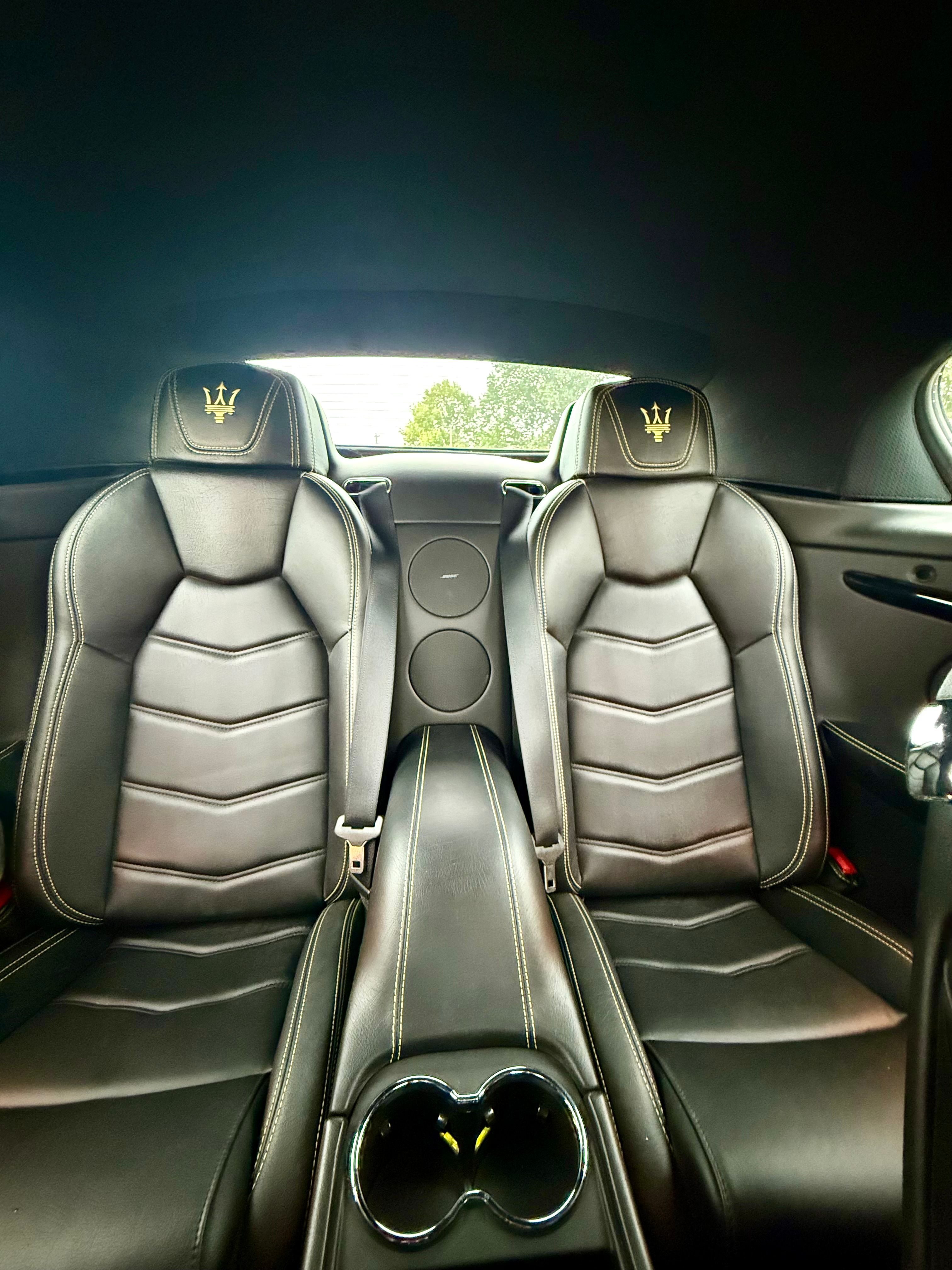 Used 2015 Maserati GranTurismo Sport RWD image 12