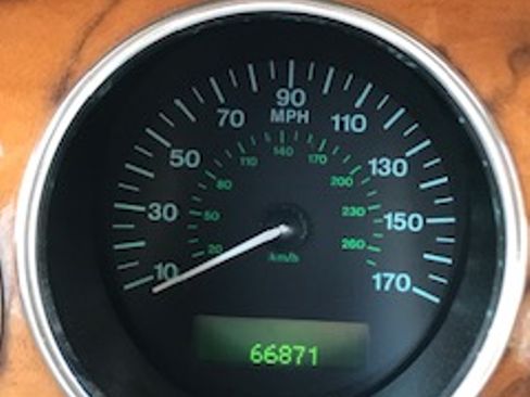 Used 2005 Jaguar XK8 Convertible image 10