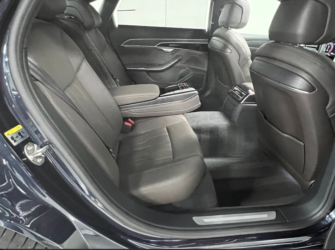 Used 2019 Audi A8 L 3.0T w/ Executive Package AWD/4WD image 17