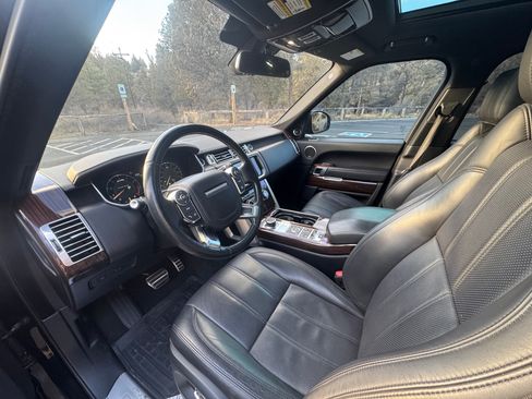 Used 2016 Land Rover Range Rover Supercharged AWD/4WD image 10