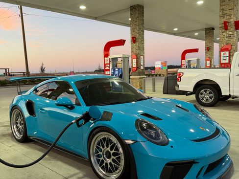 Used 2019 Porsche 911 GT3 RS image 8