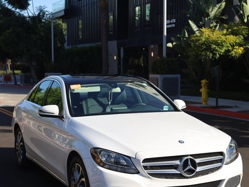 Used 2016 Mercedes-Benz C 300 Sedan image 1