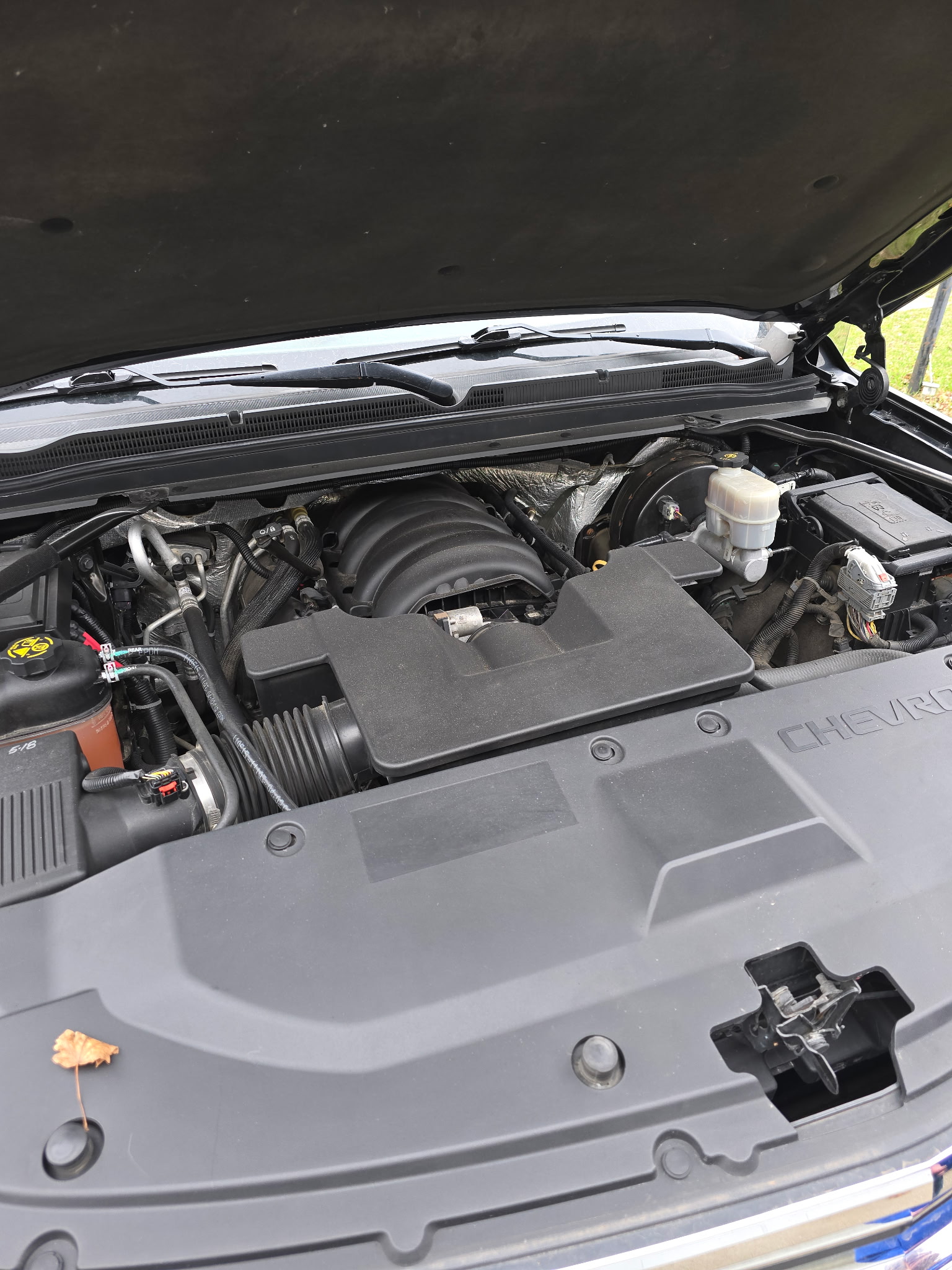 Used 2016 Chevrolet Tahoe LTZ AWD/4WD image 19