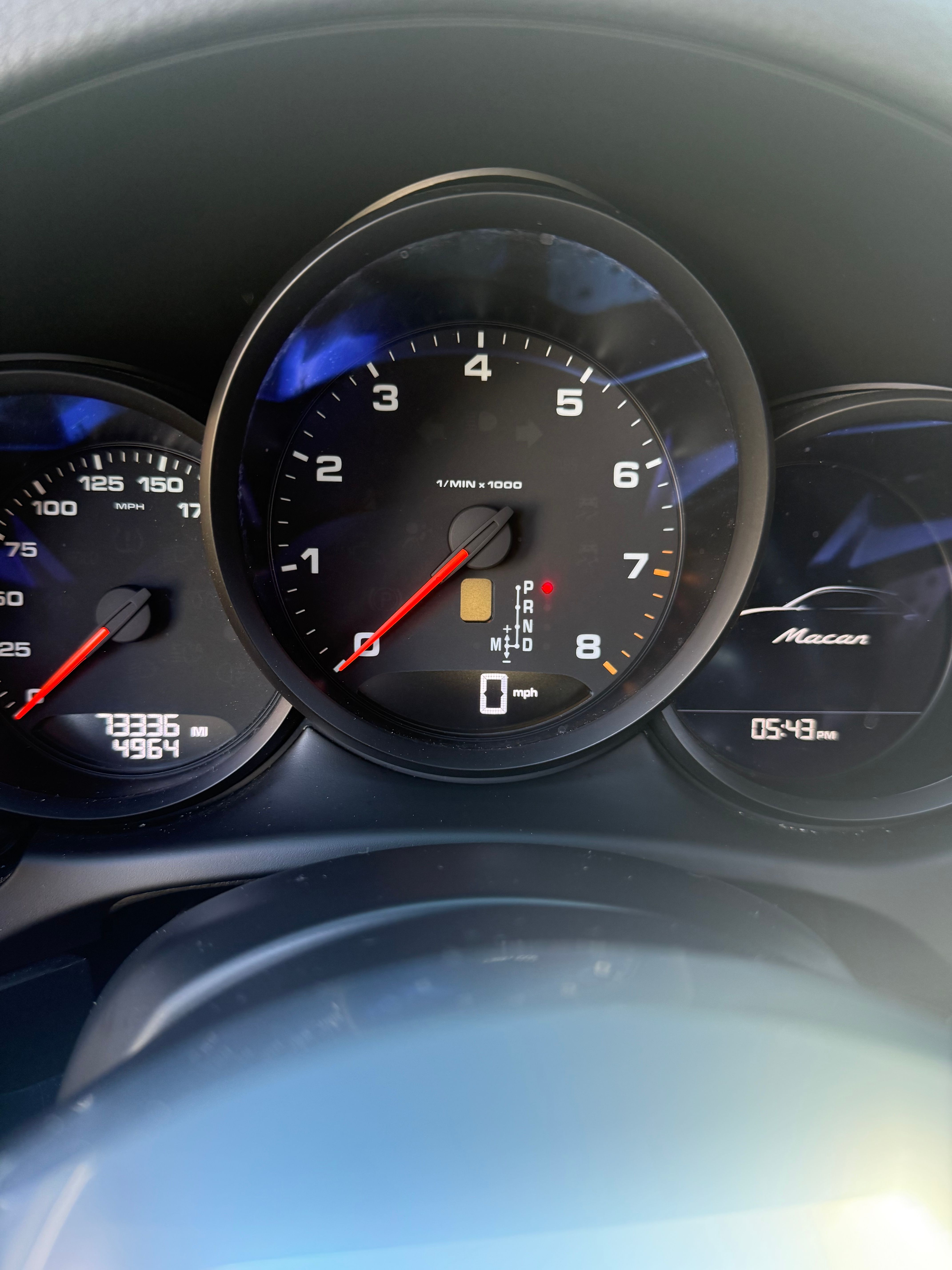 Used 2021 Porsche Macan AWD/4WD image 11