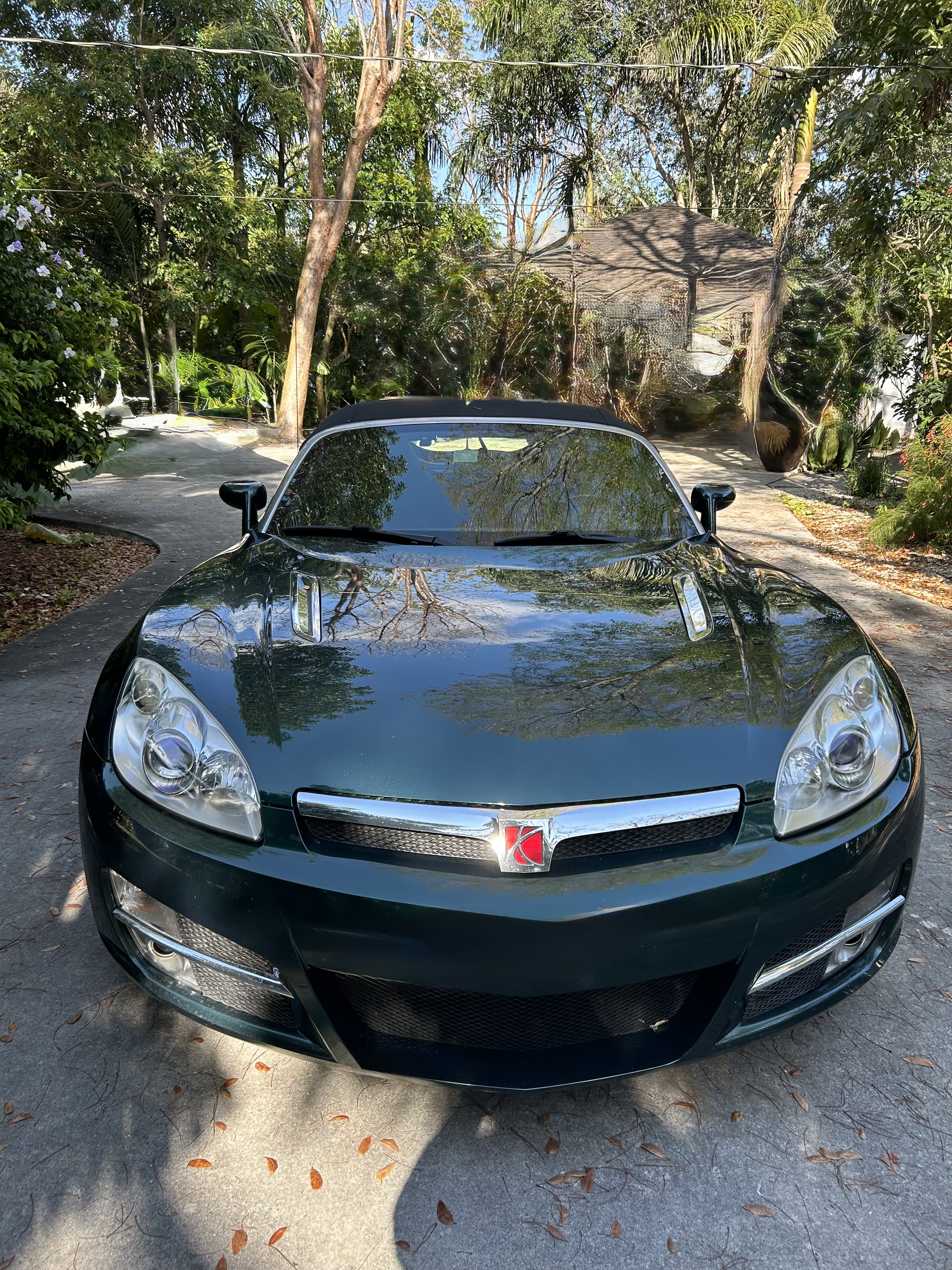 Used 2007 Saturn Sky w/ Premium Trim Pkg RWD image 2