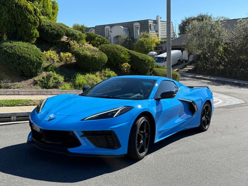 Used 2021 Chevrolet Corvette Stingray Premium Conv w/ Z51 Performance Package image 11