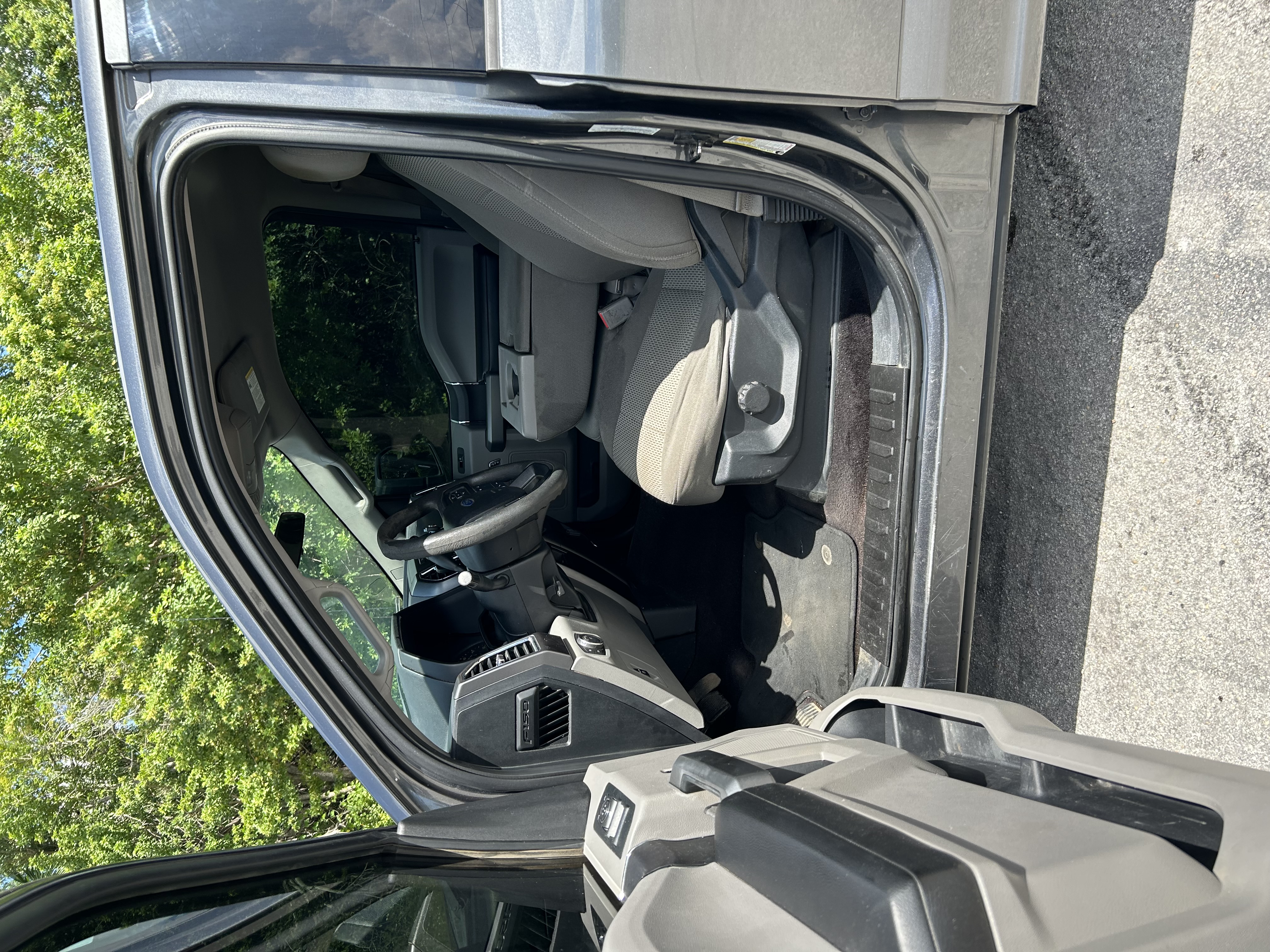 Used 2017 Ford F150 XLT RWD image 10