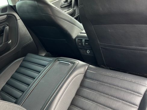 Used 2012 Volkswagen CC R-Line FWD image 13