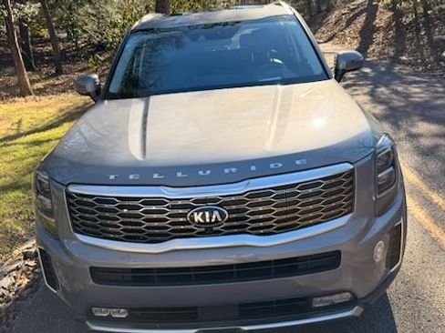 Used 2020 Kia Telluride SX w/ SX Prestige Package image 5