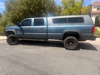 Used 2006 Chevrolet Silverado 3500 LT w/ Heavy-Duty Power Package AWD/4WD image 6