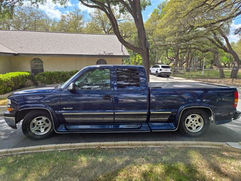 Used 1999 Chevrolet Silverado 1500 LT image 2