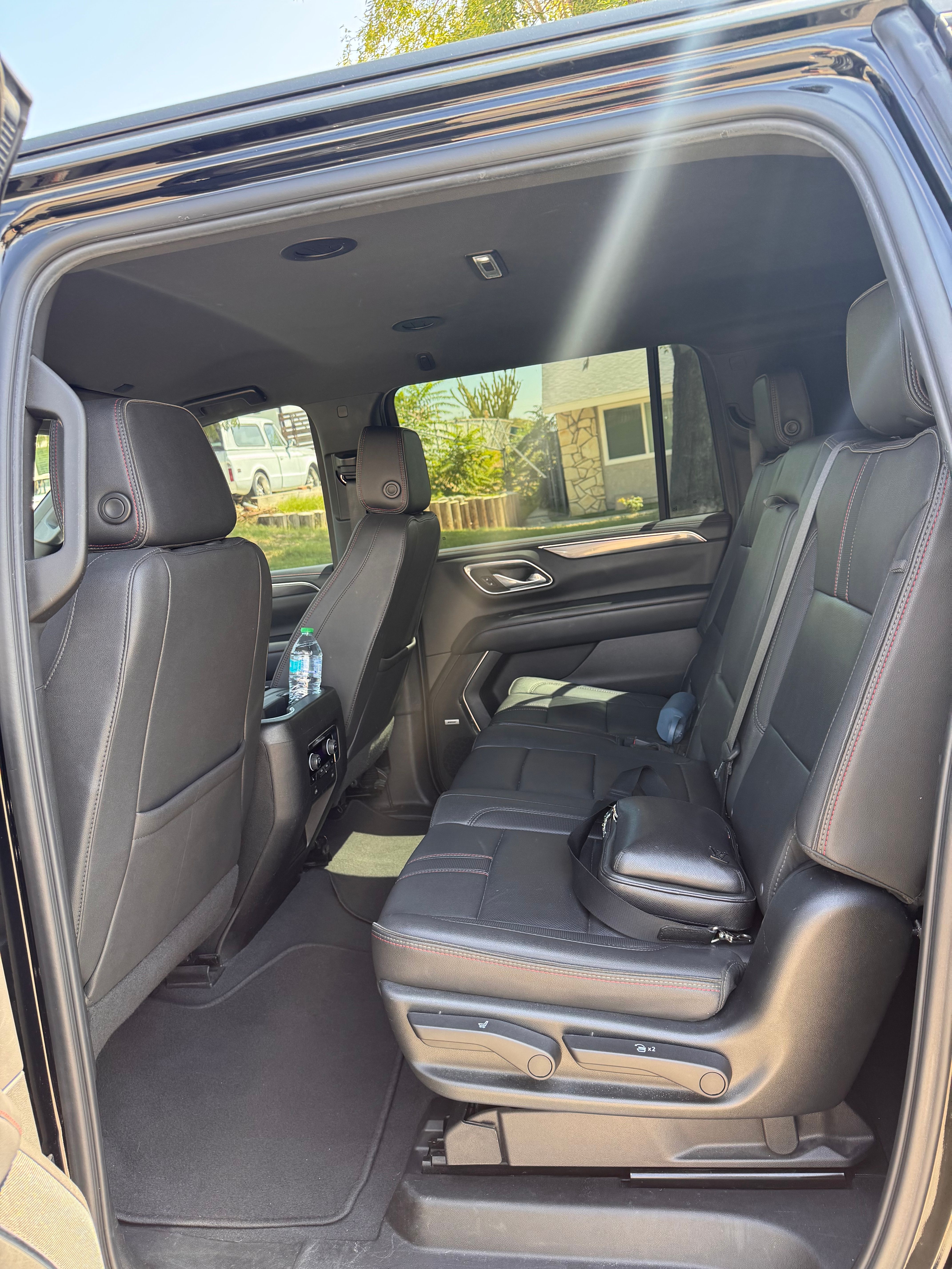 Used 2023 Chevrolet Suburban RST w/ Luxury Package RWD image 6