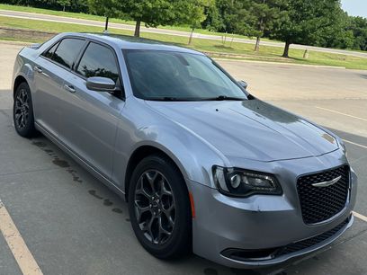 Used 2018 Chrysler 300 S