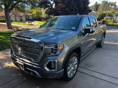 Used 2021 GMC Sierra 1500 Denali w/ Denali Ultimate Package