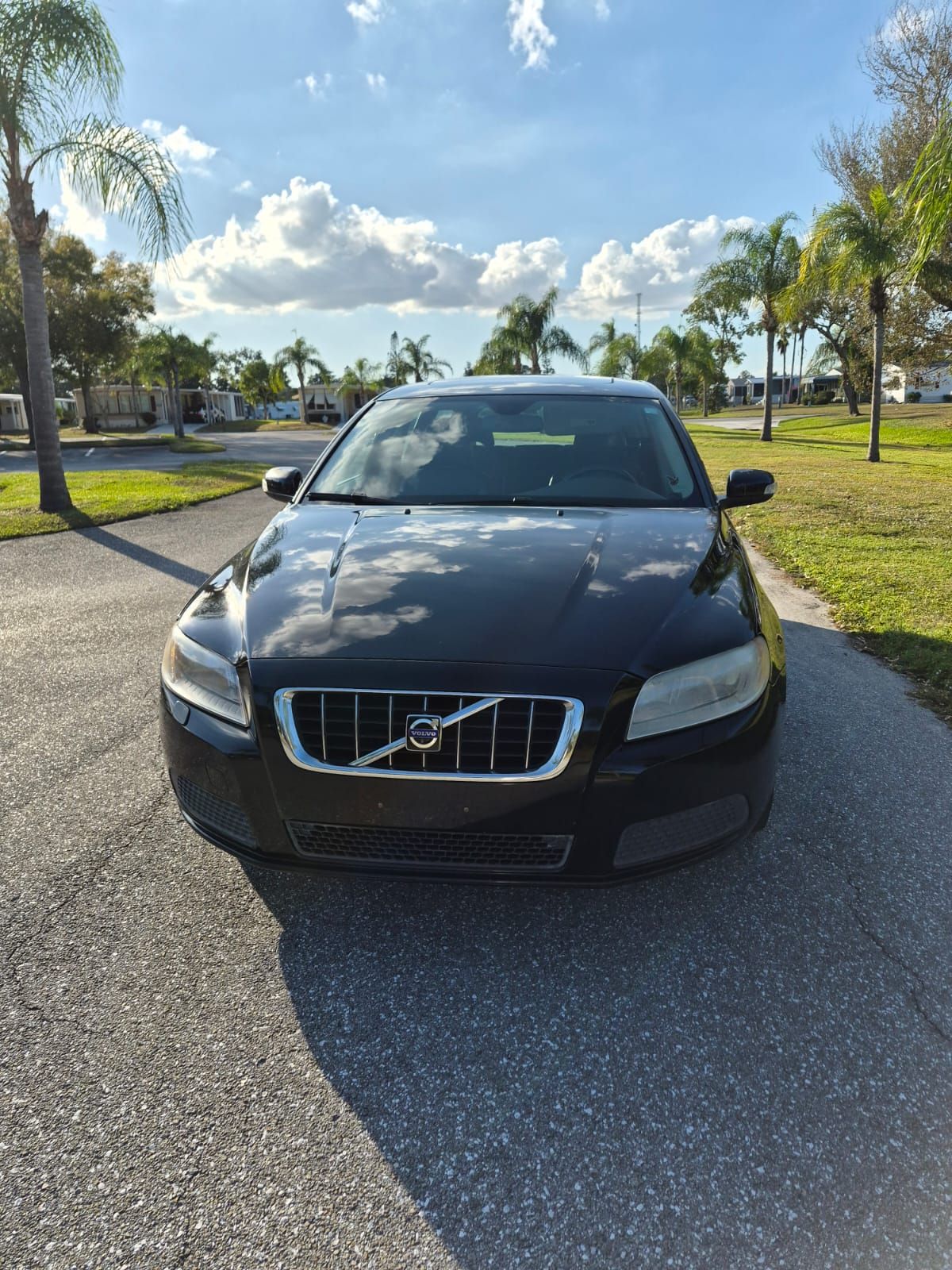 Used 2008 Volvo V70 FWD image 10