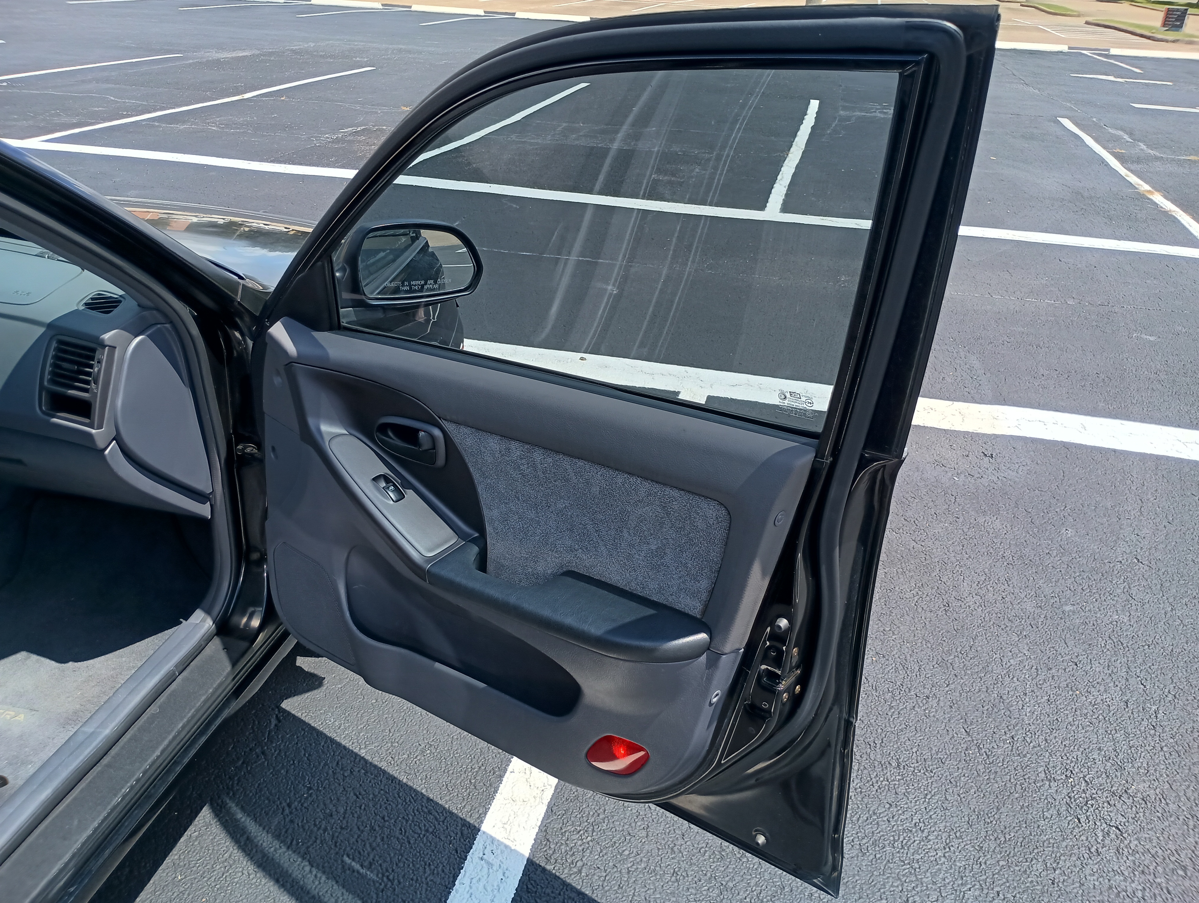 Used 2002 Hyundai Elantra GLS FWD image 10