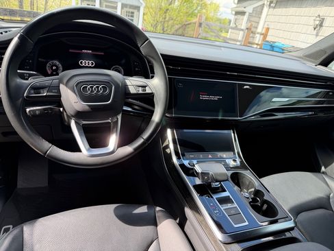 Used 2021 Audi Q7 3.0T Premium Plus w/ Executive Package image 6