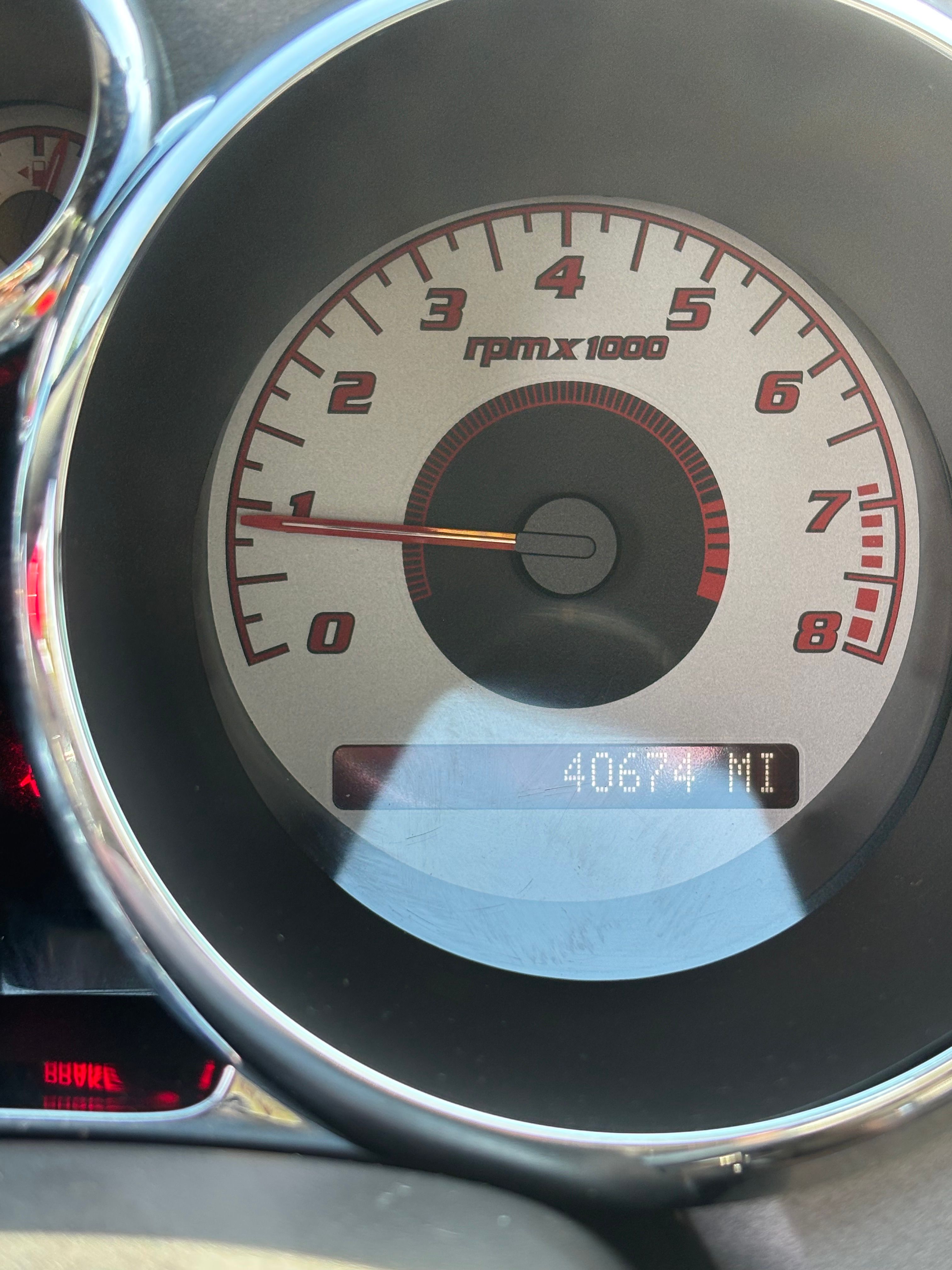 Used 2008 Pontiac Solstice Convertible w/ Premium Package RWD image 1