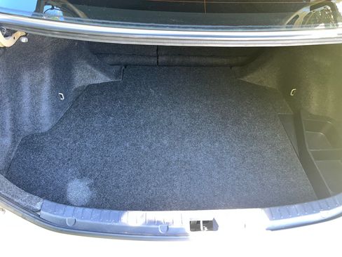 Used 2010 Toyota Corolla LE image 15