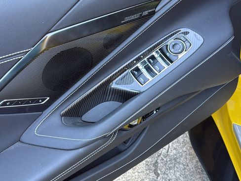 Used 2025 Chevrolet Corvette Stingray Preferred Conv w/ Z51 Performance Package image 8