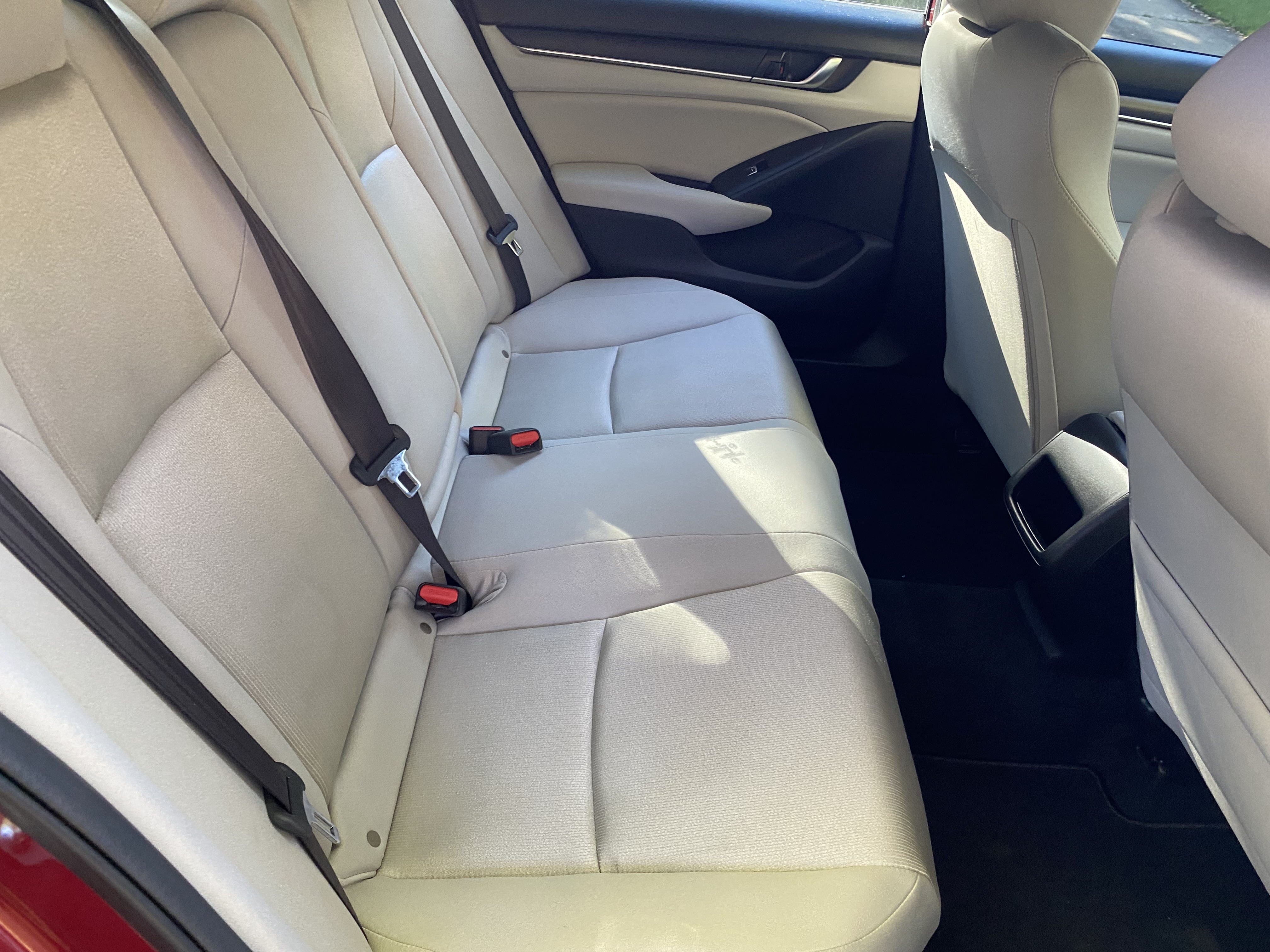 Used 2018 Honda Accord LX image 14