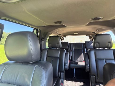 Used 2014 Ford Expedition EL Limited w/ Equipment Group 301A AWD/4WD image 17