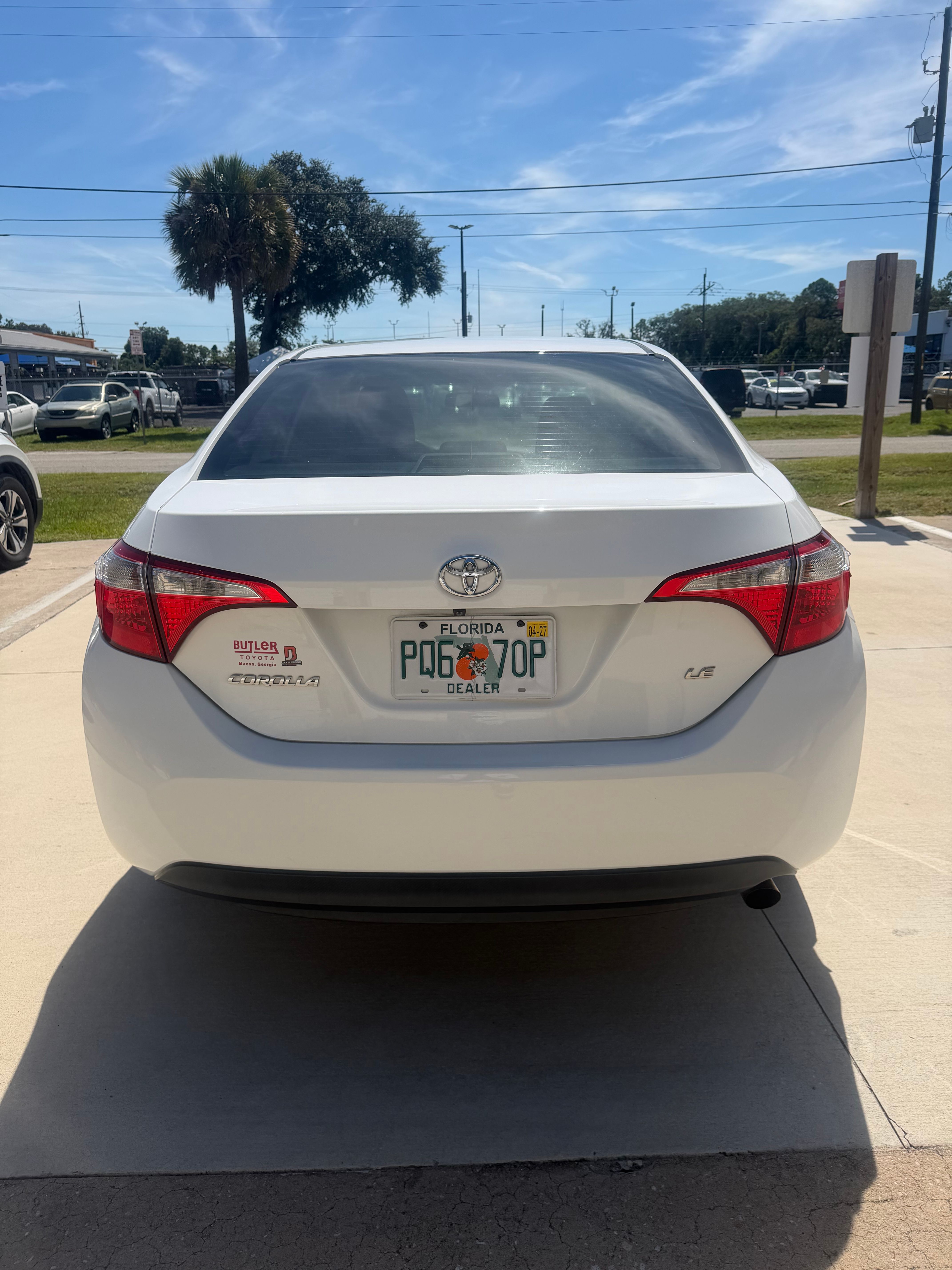 Used 2014 Toyota Corolla LE FWD image 5