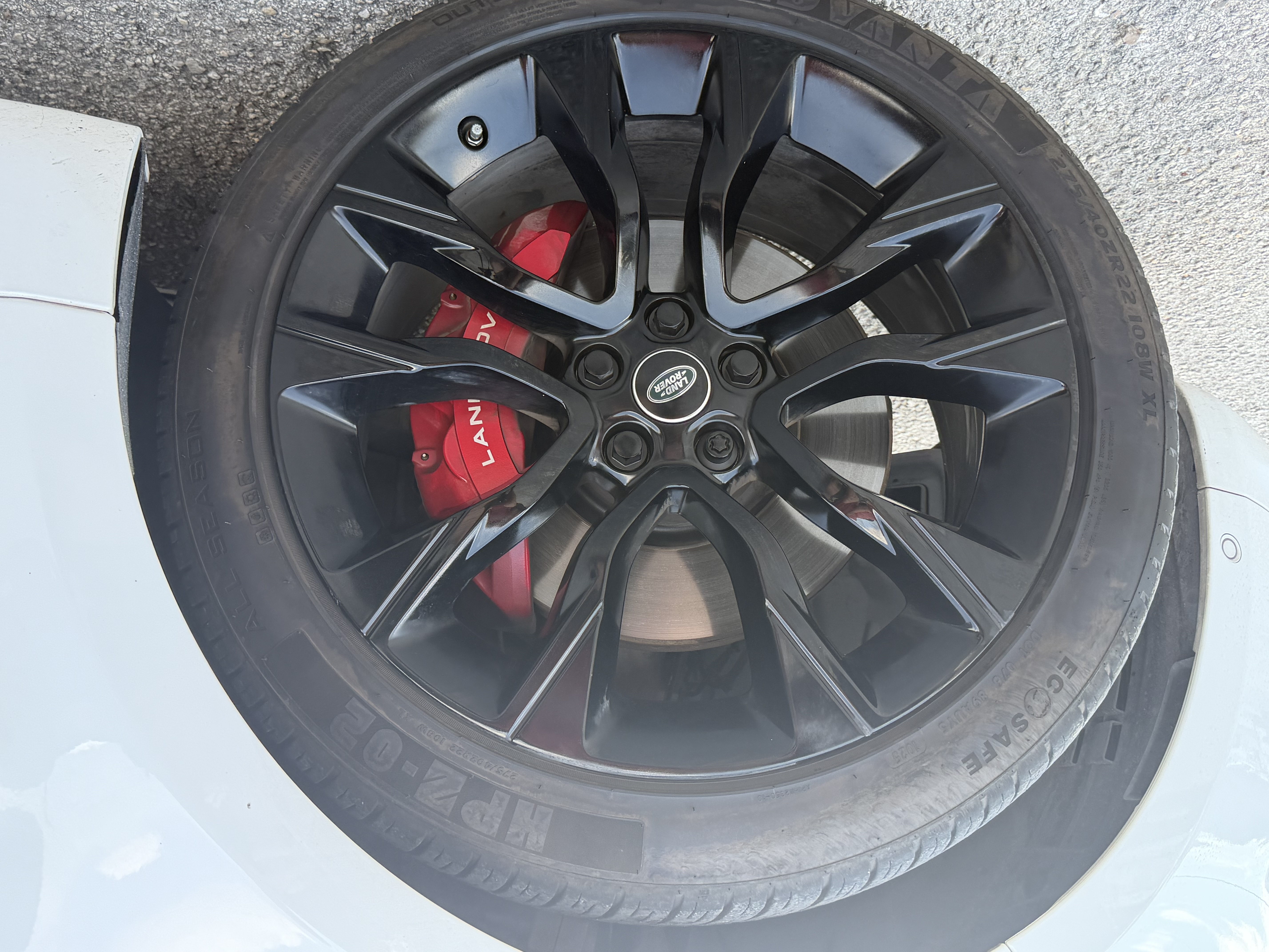 Used 2019 Land Rover Range Rover Sport HST AWD/4WD image 13