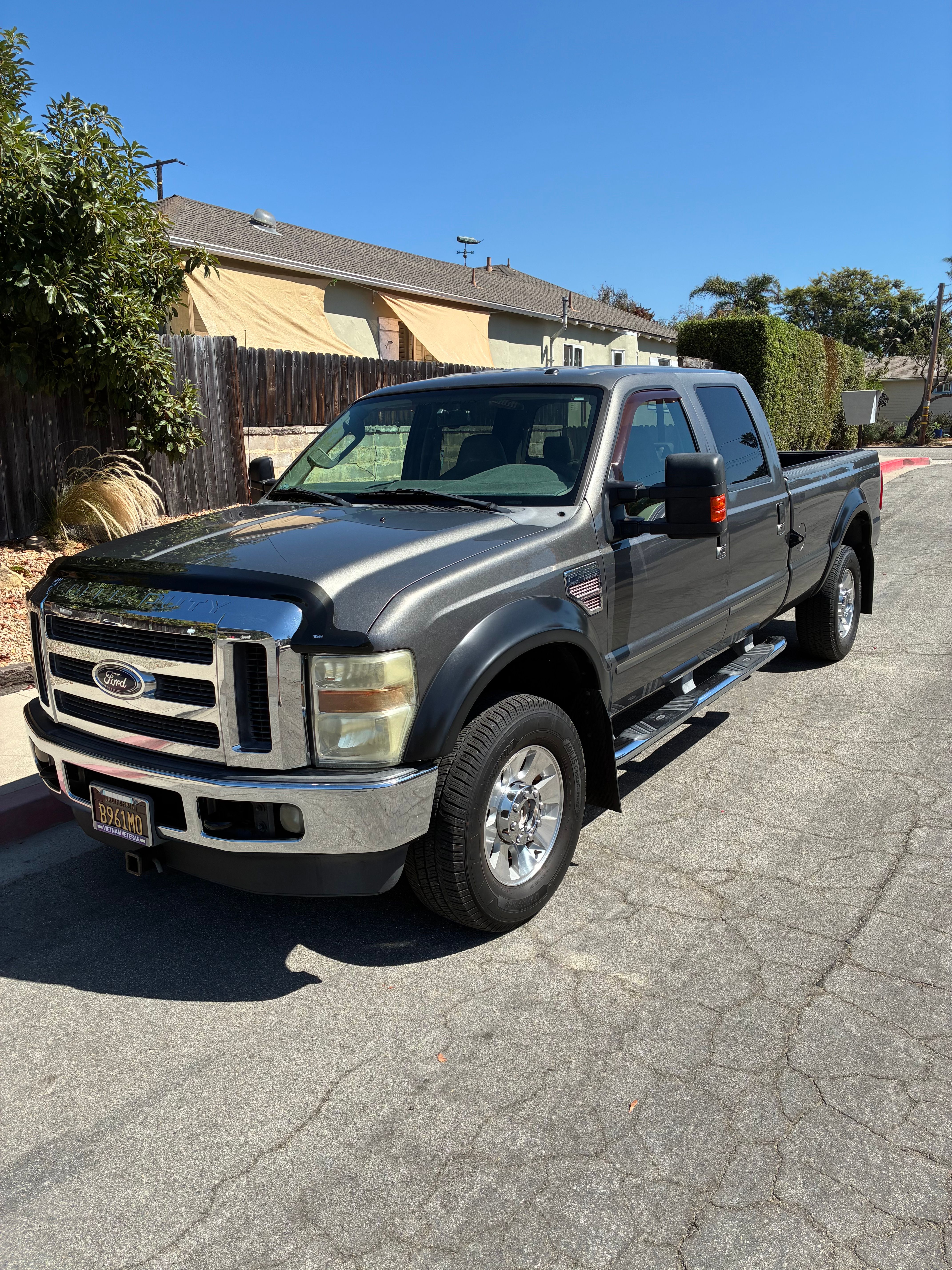 Used 2010 Ford F350 Lariat AWD/4WD image 1