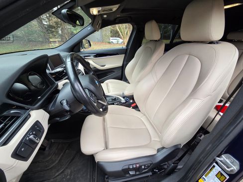 Used 2018 BMW X2 sDrive28i image 2