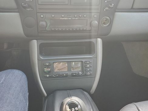 Used 2001 Porsche Boxster Cabriolet 2D image 8