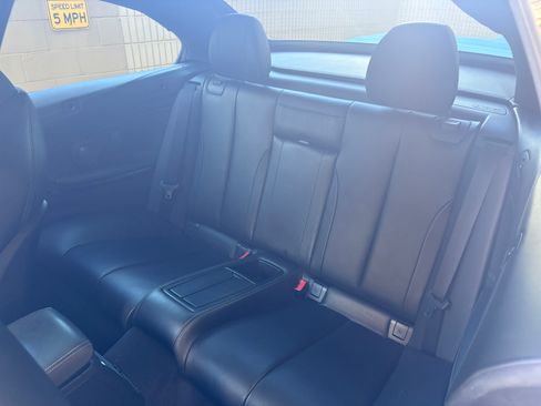 Used 2018 BMW M4 Convertible RWD image 14