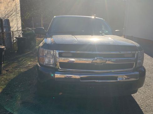 Used 2011 Chevrolet Silverado 1500 LS image 5