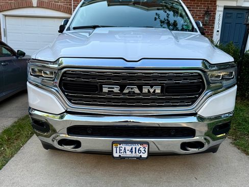 Used 2023 RAM 1500 Limited image 2